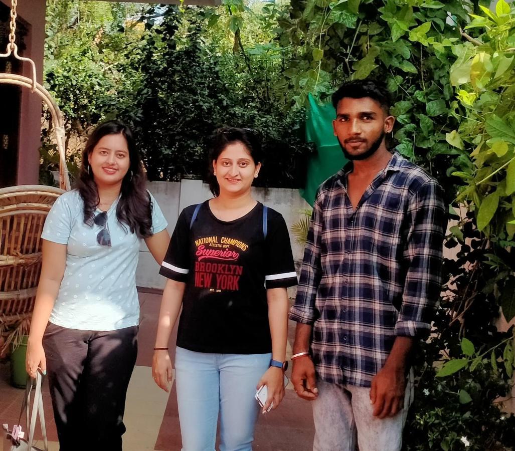Sahasra Home Stay Hampi Hospet Exterior foto